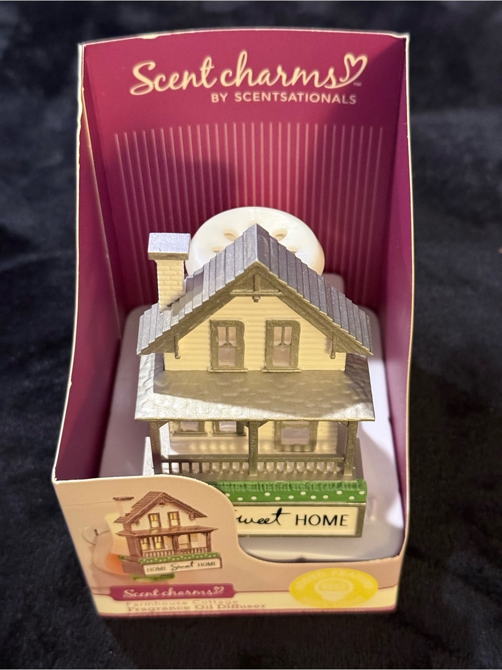 Scent Charms 'Sweet Home' House Fragrance Charm - Cream & Silver